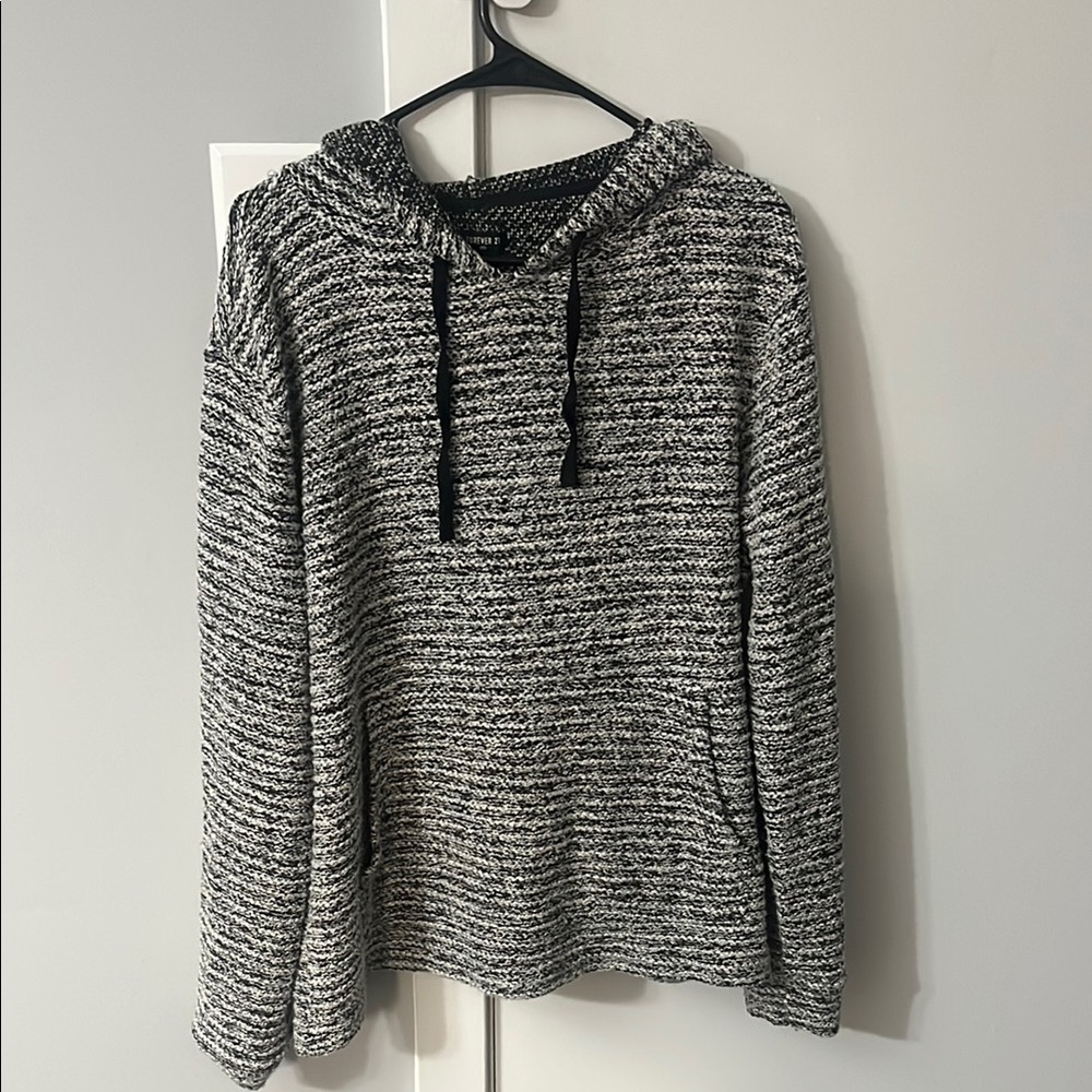 Forever 21 Black and White Knit Hoodie